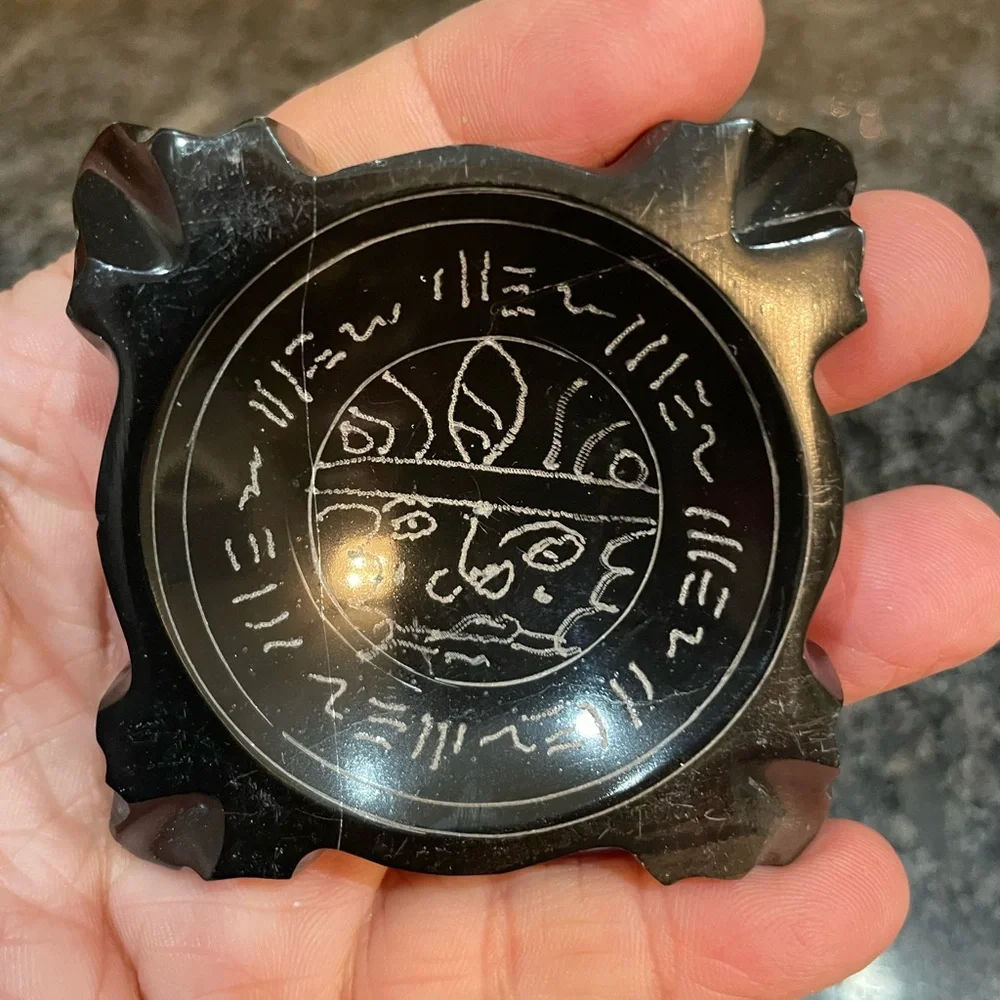 Vintage Beautiful Mayan Hand Carved Marble Ashtray 3.7